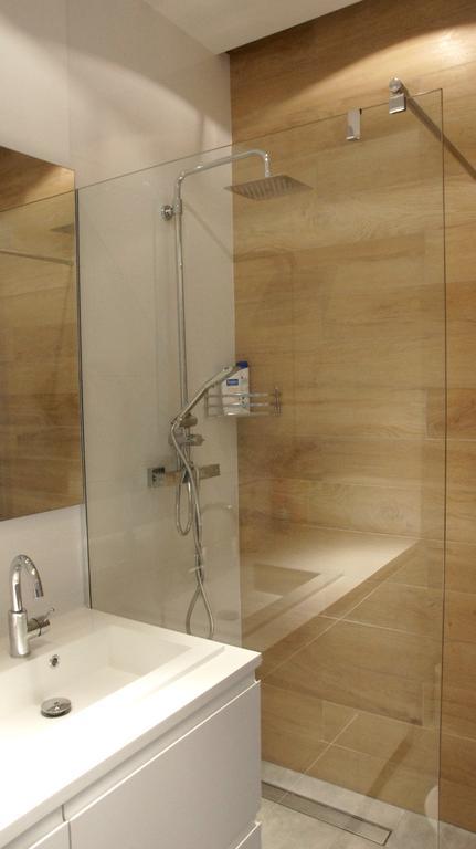 Apartamenty Grazyna Slodowiec Warsaw Exterior photo